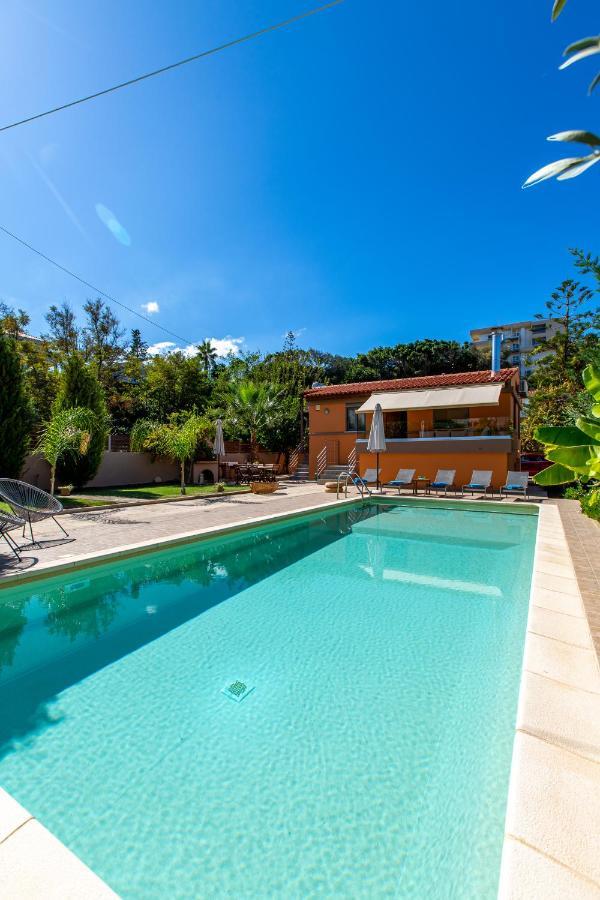 Villa Rea'S Sea House Kato Galatas Exterior foto